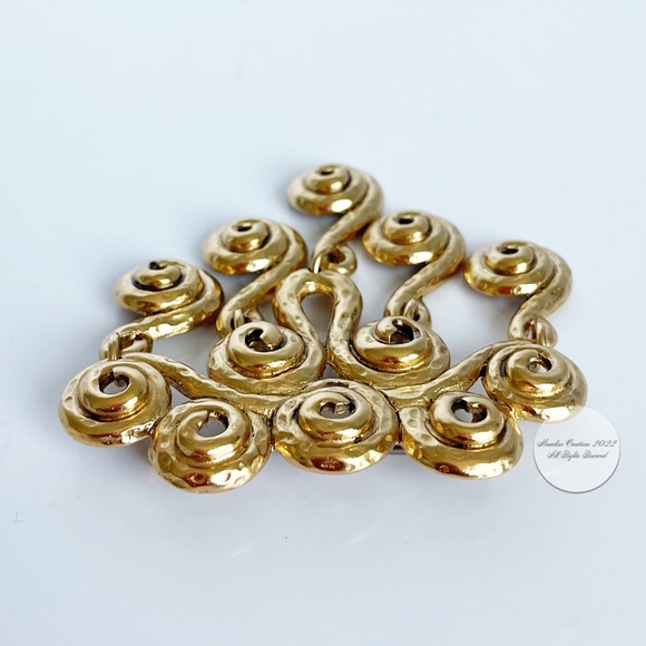 Alfred Sung Brooch Pin Etruscan Style Gold Metal Dangles Vintage - Picture 4 of 8